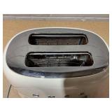 SMEG 2 Slice Toaster with 6 Presets and Defrost Function and Removable Crumb Tray (Cream)
