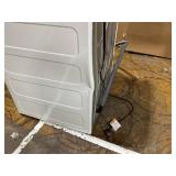 Hotpoint 4.0 cu.ft. Top Load Washer in White with Cold Plus and Water Level Control