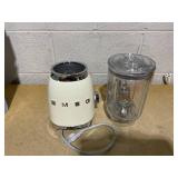 SMEG BLF03 Retro Style Blender  600W Countertop Blender with 48 oz BPA-Free Jug, 3 Speeds + Pulse, Ice Crush & Smoothie Functions  50s-Inspired Design-Cream