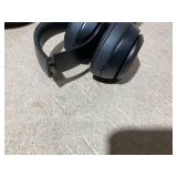 Beats Solo3 On-Ear Wireless Headphones (One Side Does Not Function)