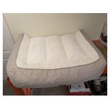 KIRKLAND SIGNATURE BOLSTER EXTRA LARGE PET BED