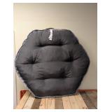 KIRKLAND SIGNATURE HEXAGON PET BED