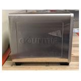 GOURMIA XL DIGITAL COUNTERTOP OVEN WITH AIR FRY