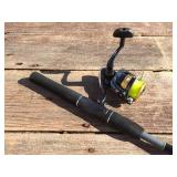 SOUTH BEND Raven Fishing Rod with DAIWA Sweepfire 2500-2B Reel