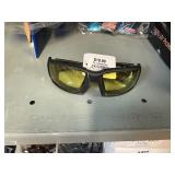 Sunglasses, approximately 2,000. Note: All merchandise is new