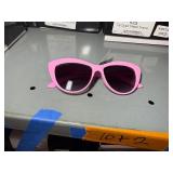 Sunglasses, approximately 3,100 Note: All merchandise is new