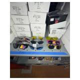 Sunglasses, approximately 1,200 Note: All merchandise is new