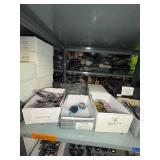 Sunglasses, approximately 950. Note: All merchandise is new