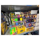 Lighters/smoking accessories 105+ boxes of Fujima Cig cases, pro tube injector machines