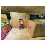 Sunglasses, knives, 6