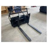 FUTURE Mini Skid Steer Side Shift Forks - 30 inches (FT-CYHC)