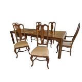 DR - Vintage Drexel Heritage Dining Table with 6 Chairs