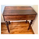 UL - Vintage Wooden Writing Desk with Flip-Top and Storage Compartments