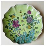 SR/FR - Set of 2 Decorative Plates: Hand Painted Hong Kong Plate and 1991 Iris Quartet Collector Plate, 9 Inch