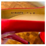 ULO - Stuart Weitzman Red Patent Leather Heels Size 7.5 Medium