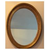 UL -Vintage Gilded Oval Wall Mirror with Gold-Tone Frame