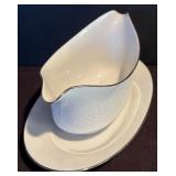 DR - Vintage Grace Concerto Fine China Dinnerware Set with Floral Embossed Pattern