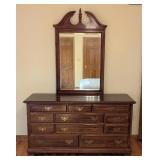 UL - Vintage Traditional Vintage 9-Drawer Dresser with Ornate Mirror