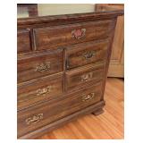 UL - Vintage Traditional Vintage 9-Drawer Dresser with Ornate Mirror