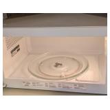 K - GE Profile Microwave Model PEM31DM1CC
