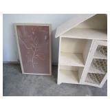 22in Wooden Henhouse Shaped shelf a...