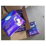 Lot of Prevail adult daily disposab...