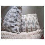 Neutral tone accent pillow lot (tot...