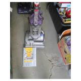 Dyson DC28 bagless upright vacuum c...