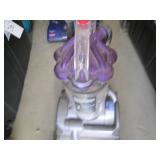 Dyson DC28 bagless upright vacuum c...