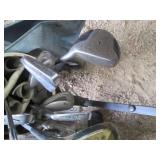 Voit golf bag with Delta, Nike and ...