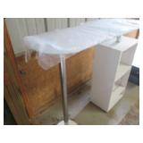 Standing style Retail countertop an...