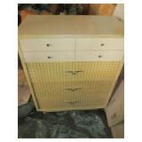 Uniquely Designed Vintage 4-Drawer ...