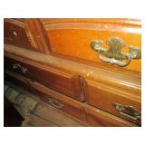 5-metal bed frames , ladies 8-drawe...