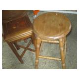 Pair of mismatched end tables plus ...
