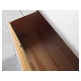 White shabby Chic style 3-drawer ni...