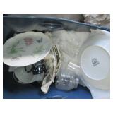 Large variety of glass/ceramic plat...