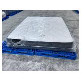 Beautyrest Black Hybrid Plush RV King Mattress - MSRP $3,899.00 - No Reserve!