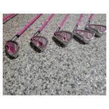 Like New Ladies Golf Set with Minnesota Vikings Bag and Pink Clubs.