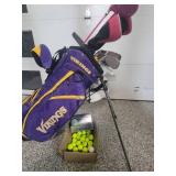Like New Ladies Golf Set with Minnesota Vikings Bag and Pink Clubs.