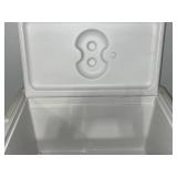 Igloo Picnic Basket Cooler with Handle and Cupholder Lid