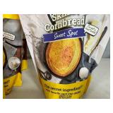 9 Lodge Cast Iron Skillet Corn Bread Mixes