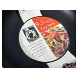 2 New Non-Stick Aluminum Frying Pans