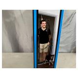 New Magic Mesh Hands-Free Magnetic Screen Door - Deluxe