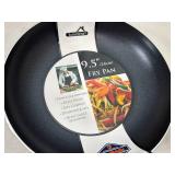 New 9.5 inch Non-Stick Aluminum Frying Pan