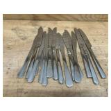 Assorted kitchenware