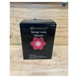 Crosslight sponge lamp flower
