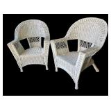 P - Pair of Vintage Wicker Arm Chairs