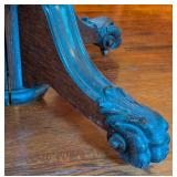 ML - Antique Round Oak Dining Table with Carved Paw Feet and 4 Leaves