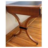 UL - Bevan Funnell Reprodux Traditional English Writing Desk with Leather Inlay