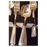 LL - Avin Stainless Steel Flatware Set with Storage Case - 80 Pieces